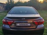 Toyota Camry 2014 года за 9 400 000 тг. в Шымкент – фото 3