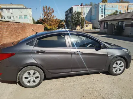 Hyundai Accent 2014 года за 5 400 000 тг. в Актобе – фото 2