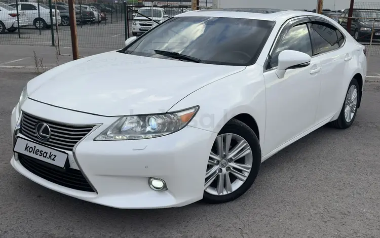 Lexus ES 250 2015 годаfor12 800 000 тг. в Караганда