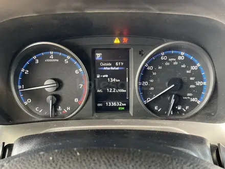Toyota RAV4 2018 года за 13 800 000 тг. в Уральск – фото 8