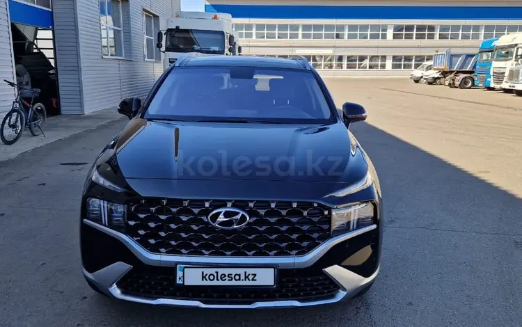 Hyundai Santa Fe 2021 годаfor18 000 000 тг. в Уральск