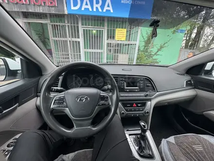 Hyundai Elantra 2016 года за 6 000 000 тг. в Алматы – фото 5