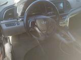 Hyundai Elantra 2017 годаүшін4 500 000 тг. в Актобе – фото 5