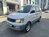 Toyota Town Ace Noah 1999 года за 2 800 000 тг. в Алматы
