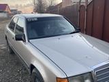 Mercedes-Benz E 300 1988 годаfor1 550 000 тг. в Жезказган – фото 5