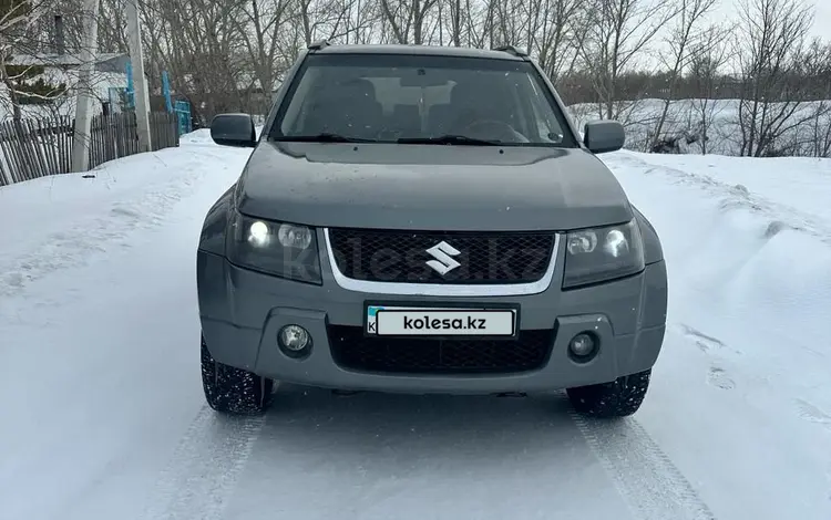 Suzuki Grand Vitara 2007 годаfor5 600 000 тг. в Астана