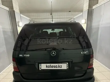 Mercedes-Benz ML 270 2000 года за 3 100 000 тг. в Алматы – фото 27