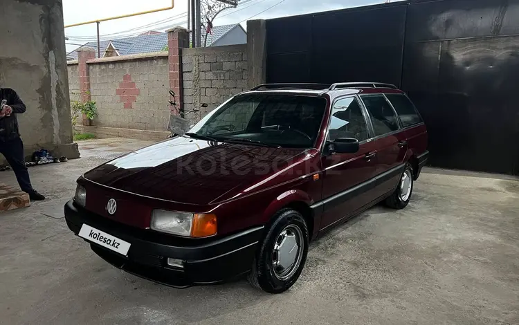 Volkswagen Passat 1992 годаүшін2 300 000 тг. в Шымкент