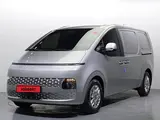 Hyundai Staria Van 2025 года за 17 800 000 тг. в Астана