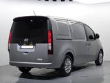 Hyundai Staria Van 2025 года за 17 800 000 тг. в Астана – фото 3