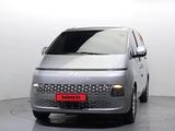 Hyundai Staria Van 2025 года за 17 800 000 тг. в Астана – фото 2
