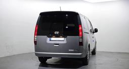 Hyundai Staria Van 2025 года за 17 800 000 тг. в Астана – фото 4