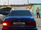 Volkswagen Vento 1994 года за 600 000 тг. в Атырау – фото 2