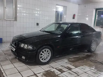 BMW 318 1994 годаүшін999 999 тг. в Алматы