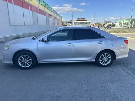 Toyota Camry 2014 года за 9 400 000 тг. в Атырау – фото 4