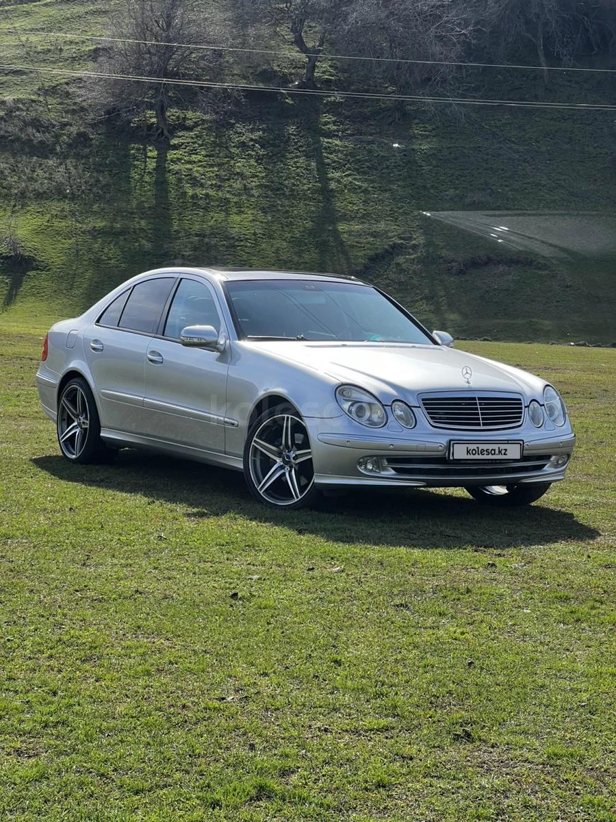 Mercedes-Benz E 500 2003 г.