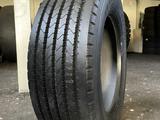 Грузовые шины YOKOHAMA 295/60 R22.5 RY407 (рулевая ось) за 182 000 тг. в Алматы