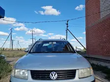 Volkswagen Passat, 1999