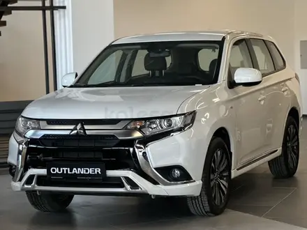 Mitsubishi Outlander 2022 года за 12 200 000 тг. в Актобе