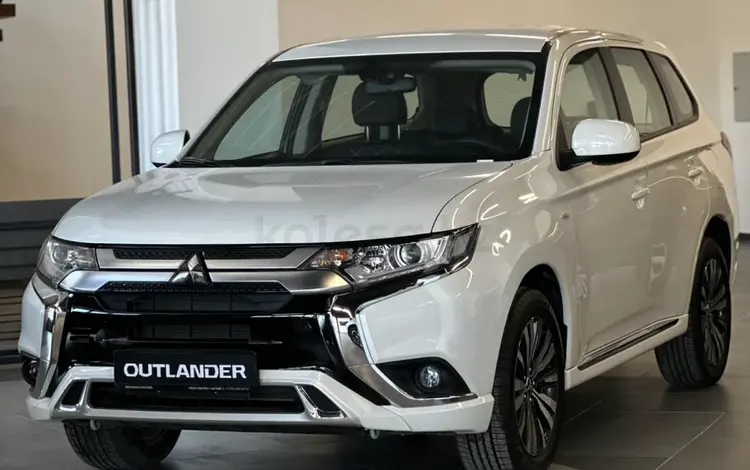 Mitsubishi Outlander 2022 года за 12 200 000 тг. в Актобе
