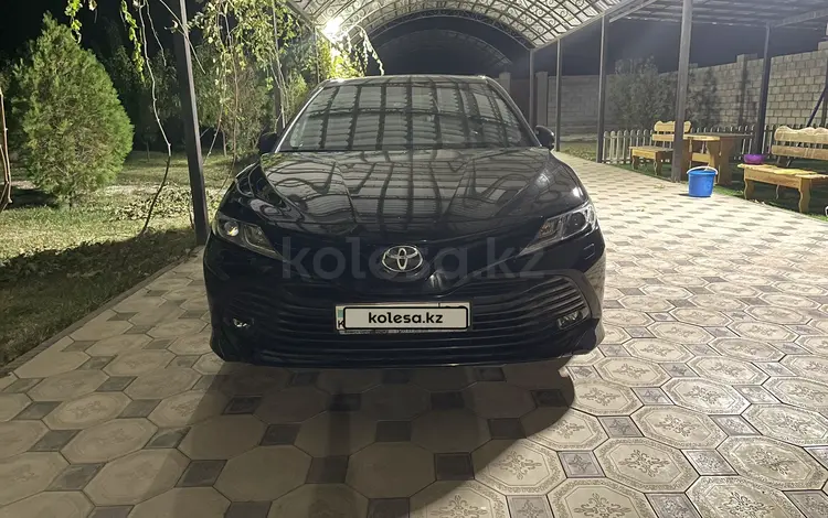 Toyota Camry 2019 года за 13 300 000 тг. в Тараз