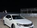 Toyota Camry 2015 года за 8 200 000 тг. в Уральск – фото 2