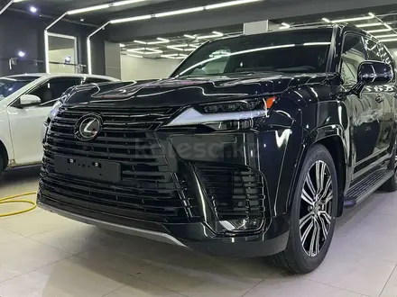 Lexus LX 600 2023 года за 76 000 000 тг. в Шымкент