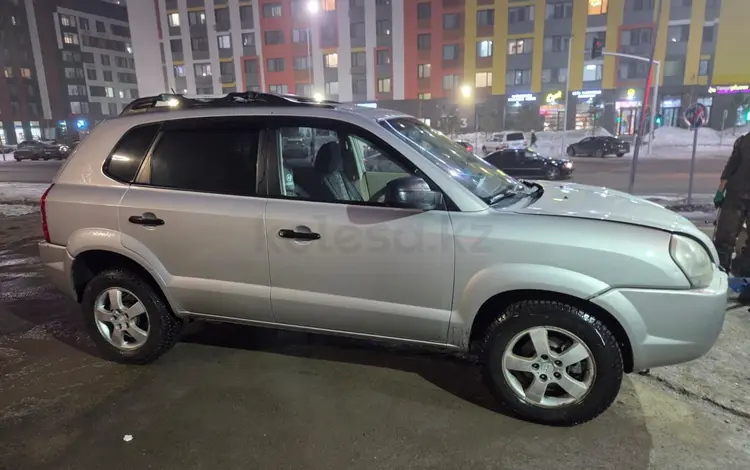 Hyundai Tucson 2006 годаүшін4 200 000 тг. в Астана