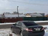 Toyota Camry 2010 года за 4 500 000 тг. в Кульсары – фото 3