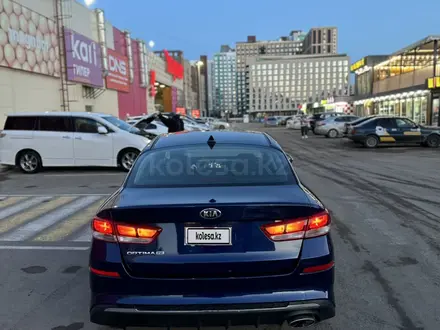 Kia Optima 2019 года за 8 500 000 тг. в Астана – фото 4