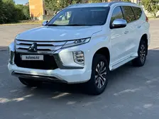 Mitsubishi Montero Sport, 2023