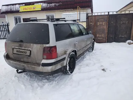 Volkswagen Passat 1998 года за 1 400 000 тг. в Уральск