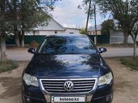 Volkswagen Passat 2007 годаүшін3 300 000 тг. в Актобе