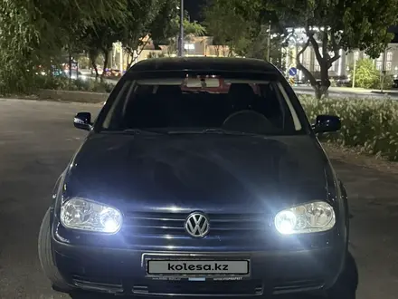 Volkswagen Golf 2001 года за 1 200 000 тг. в Шымкент