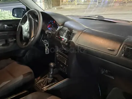 Volkswagen Golf 2001 года за 1 200 000 тг. в Шымкент – фото 3