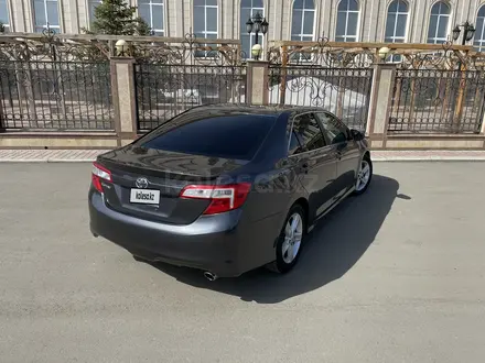 Toyota Camry 2013 года за 5 900 000 тг. в Уральск – фото 3