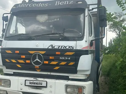 Mercedes-Benz  1824 2010 года за 8 500 000 тг. в Алматы – фото 3