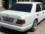 Mercedes-Benz E 220 1994 годаүшін1 100 000 тг. в Алматы – фото 4