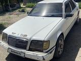 Mercedes-Benz E 220 1994 годаүшін1 100 000 тг. в Алматы