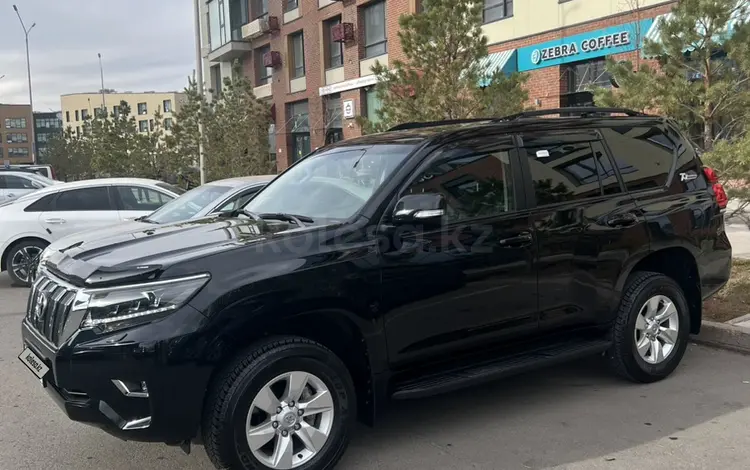 Toyota Land Cruiser Prado 2022 года за 25 280 000 тг. в Астана