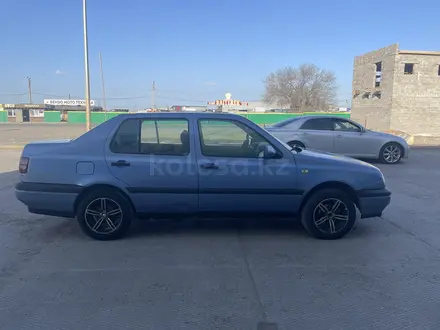 Volkswagen Vento 1992 года за 1 350 000 тг. в Уральск – фото 9