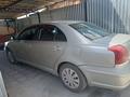 Toyota Avensis 2003 годаfor2 700 000 тг. в Семей