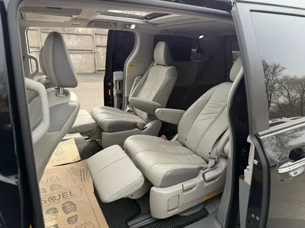 Toyota Sienna 2014 года за 13 500 000 тг. в Алматы – фото 17