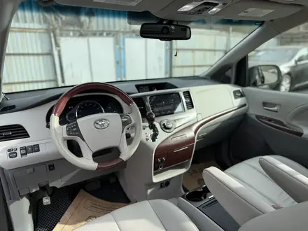 Toyota Sienna 2014 года за 13 500 000 тг. в Алматы – фото 19