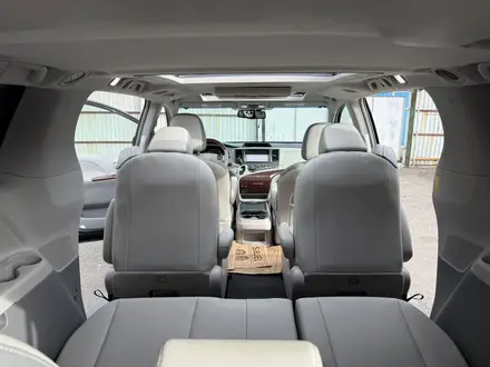 Toyota Sienna 2014 года за 13 500 000 тг. в Алматы – фото 25