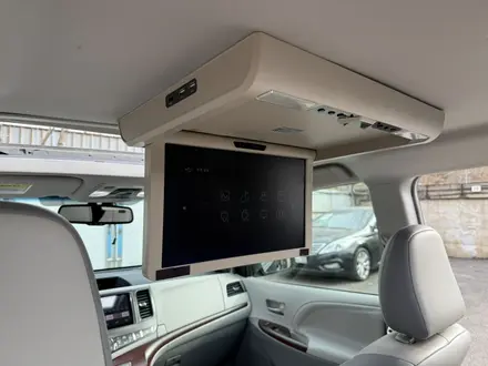 Toyota Sienna 2014 года за 13 500 000 тг. в Алматы – фото 27