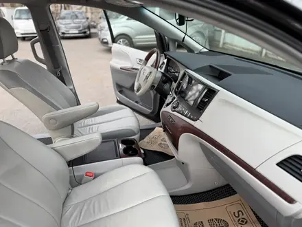 Toyota Sienna 2014 года за 13 500 000 тг. в Алматы – фото 34
