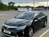 Toyota Camry 2017 годаүшін11 700 000 тг. в Усть-Каменогорск – фото 2