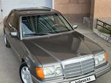 Mercedes-Benz E 200 1994 года за 3 500 000 тг. в Астана – фото 3