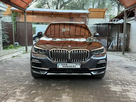 BMW X5 2019 года за 26 500 000 тг. в Алматы – фото 47